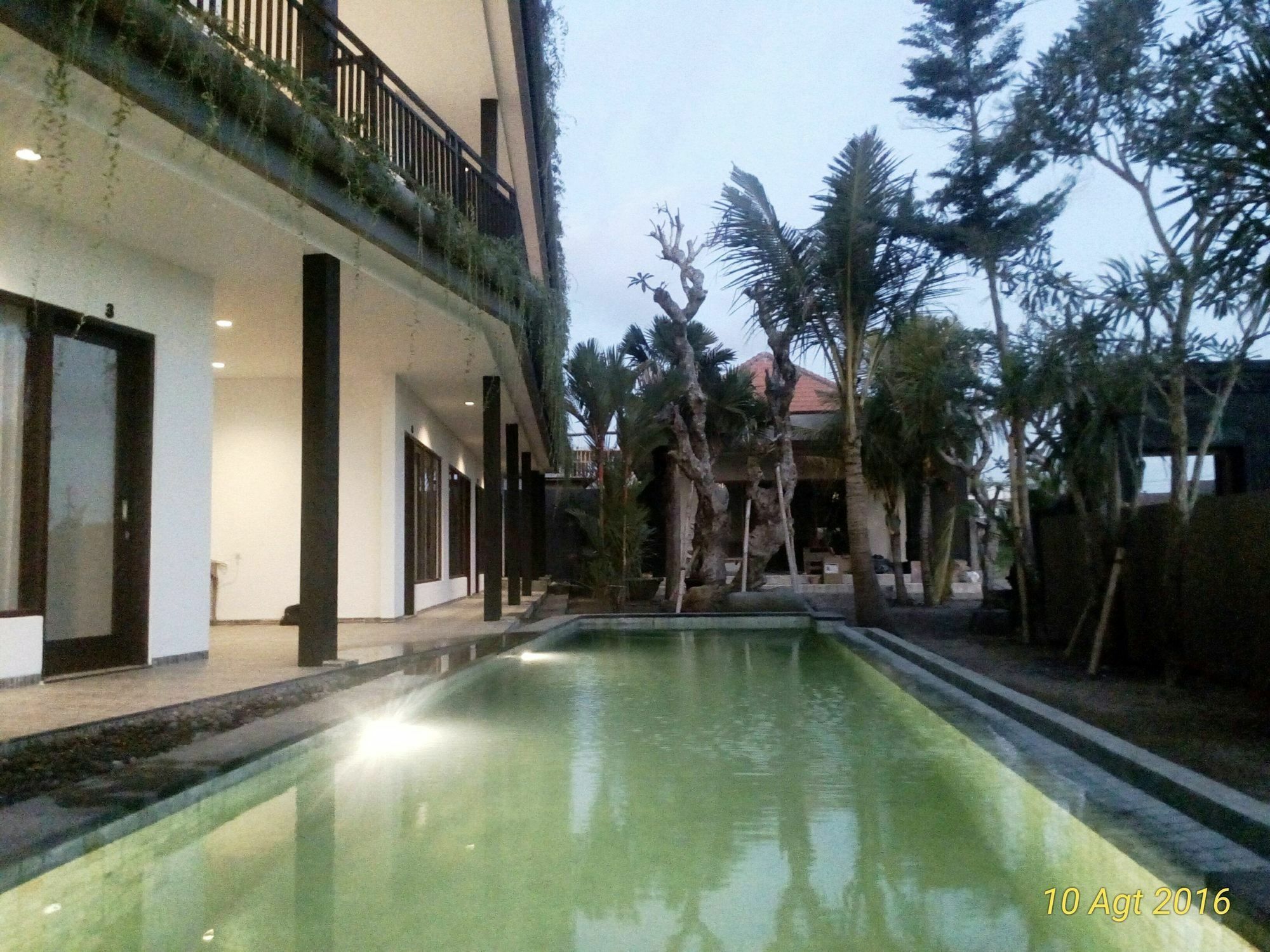 Grandpa Guest House Canggu Zewnętrze zdjęcie